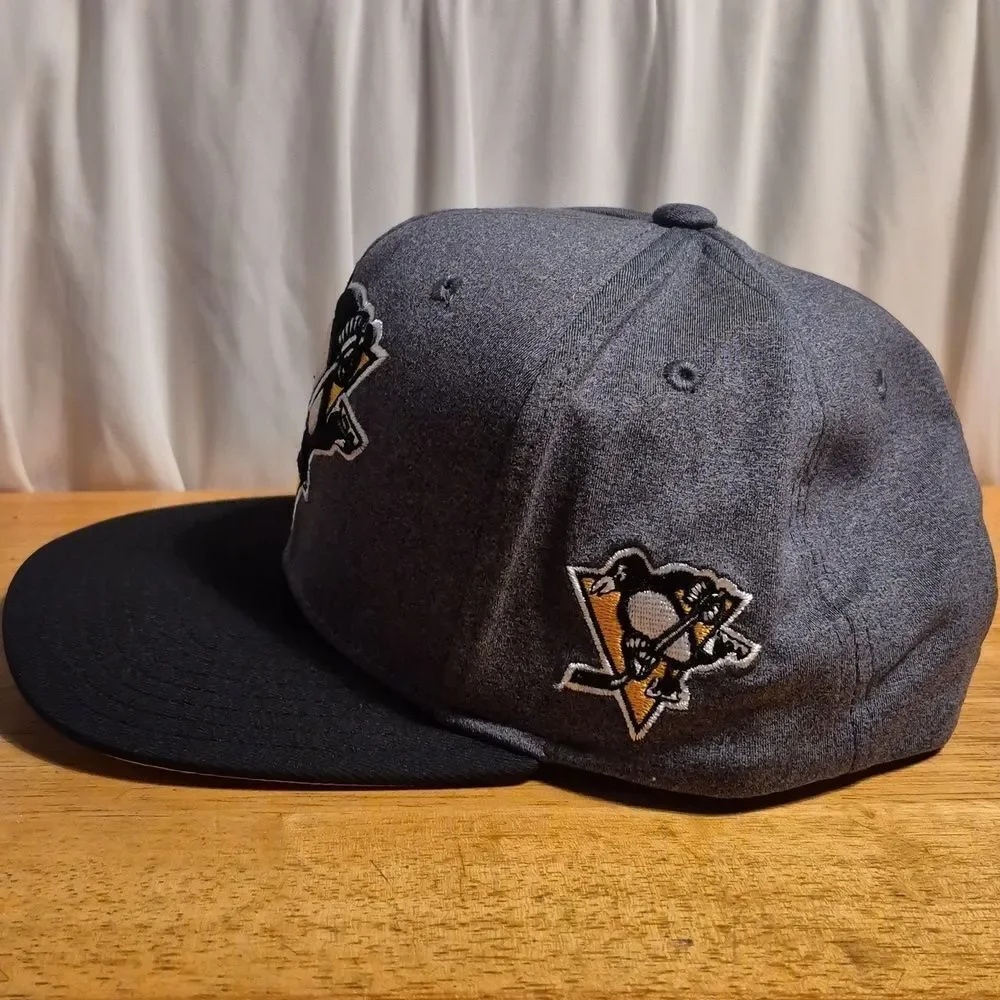 Adidas Pittsburgh Penguins Snapback Hat - New
